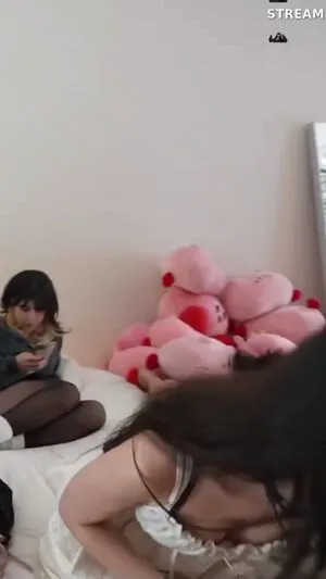 Emiru OnlyFans Leaked Free Thumbnail Picture - #NYV6brb2z6