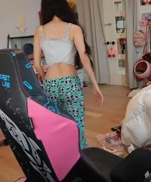 Emiru OnlyFans Leaked Free Thumbnail Picture - #Q26GwP6De7