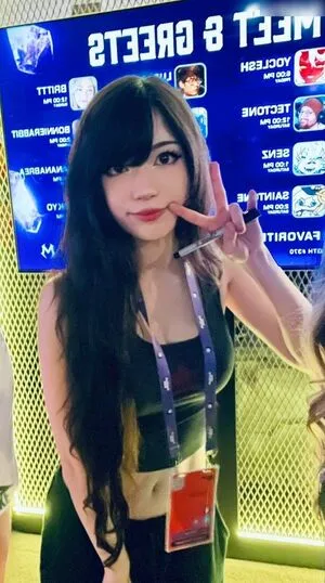 Emiru OnlyFans Leaked Free Thumbnail Picture - #UESeyEpITH