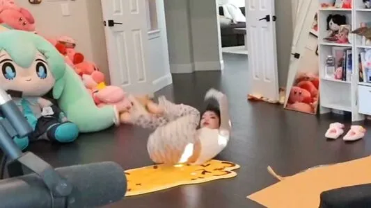 Emiru OnlyFans Leaked Free Thumbnail Picture - #YHL8zmth1i