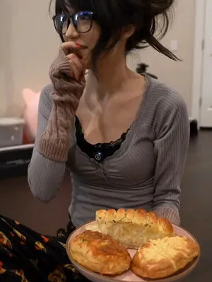 Emiru OnlyFans Leaked Free Thumbnail Picture - #feaYblFK5F
