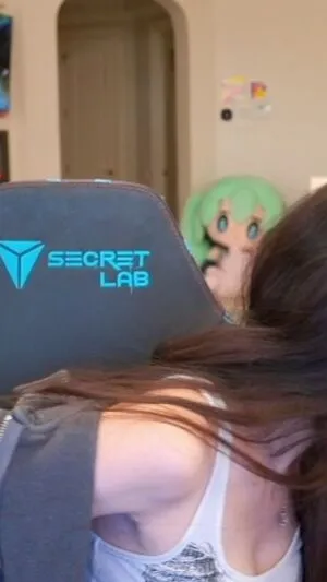 Emiru OnlyFans Leaked Free Thumbnail Picture - #hvnCefVT5a