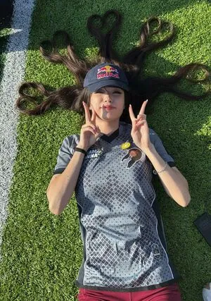 Emiru OnlyFans Leaked Free Thumbnail Picture - #n1s5ivHTei