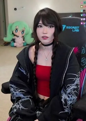 Emiru OnlyFans Leaked Free Thumbnail Picture - #o5setmMSZl