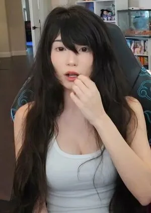 Emiru OnlyFans Leaked Free Thumbnail Picture - #v02aE2HKN2