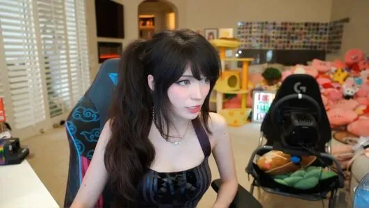 Emiru OnlyFans Leaked Free Thumbnail Picture - #2kzMjJ4MlK