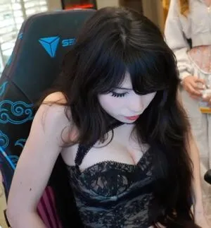 Emiru OnlyFans Leaked Free Thumbnail Picture - #2s2smRjonw
