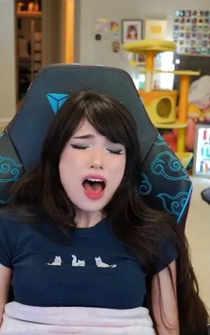 Emiru OnlyFans Leaked Free Thumbnail Picture - #7ODzhzznF1