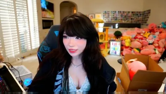 Emiru OnlyFans Leaked Free Thumbnail Picture - #B3z7cNxMww