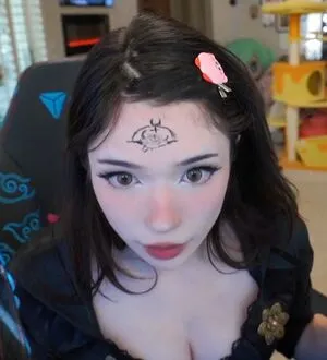 Emiru OnlyFans Leaked Free Thumbnail Picture - #NMX511kkRS