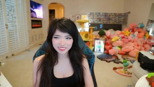 Emiru OnlyFans Leaked Free Thumbnail Picture - #OerqOTkicU