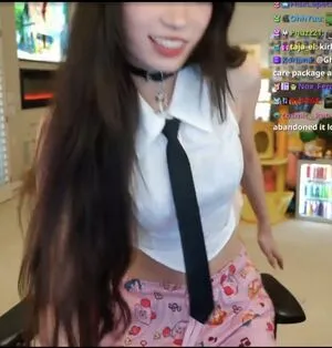 Emiru OnlyFans Leaked Free Thumbnail Picture - #Ph81dWNvsj