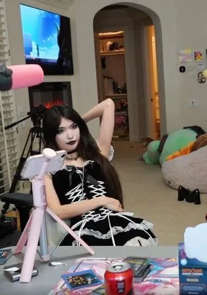 Emiru OnlyFans Leaked Free Thumbnail Picture - #RIXzzgUJXa