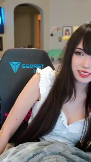 Emiru OnlyFans Leaked Free Thumbnail Picture - #VTEOPPEZO6