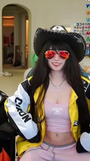 Emiru OnlyFans Leaked Free Thumbnail Picture - #Z635etjZ85