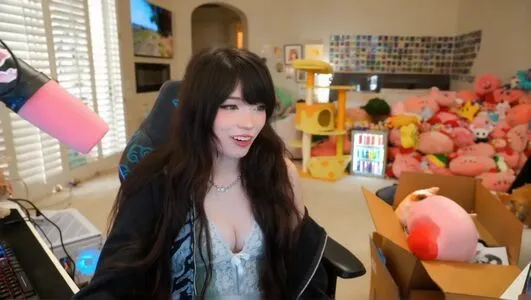 Emiru OnlyFans Leaked Free Thumbnail Picture - #fb6zjzJYns