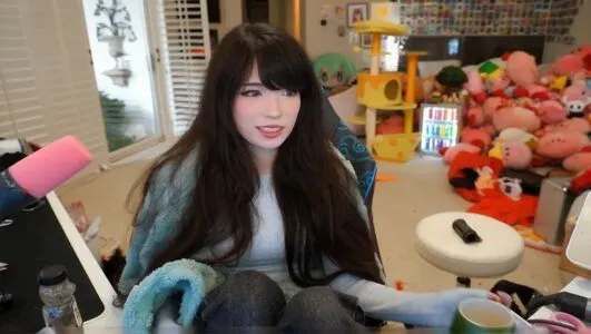 Emiru OnlyFans Leaked Free Thumbnail Picture - #r3kpnj2Ggo