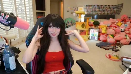 Emiru OnlyFans Leaked Free Thumbnail Picture - #r6pmir1Uyz