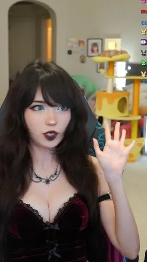 Emiru OnlyFans Leaked Free Thumbnail Picture - #s2oWRUItl7