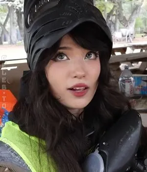 Emiru OnlyFans Leaked Free Thumbnail Picture - #x5FrrQJvgl