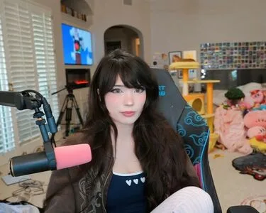 Emiru OnlyFans Leaked Free Thumbnail Picture - #SMKaAzZEiB