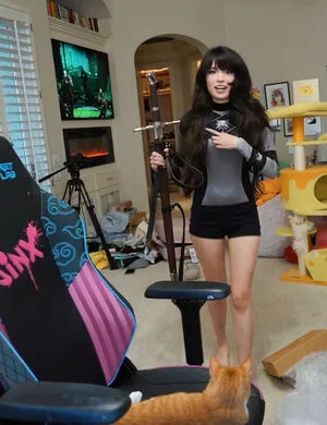 Emiru OnlyFans Leaked Free Thumbnail Picture - #z8DOBRzE3V