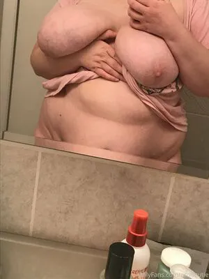 Emiscutie OnlyFans Leaked Free Thumbnail Picture - #m0coEjtkzd