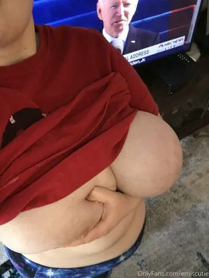 Emiscutie OnlyFans Leaked Free Thumbnail Picture - #p4c7YSrTPw