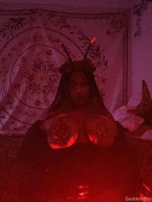 Emithegoddess OnlyFans Leaked Free Thumbnail Picture - #5UWXGVsF7A