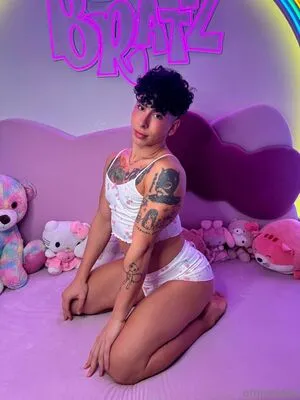 Emivelaaa OnlyFans Leaked Free Thumbnail Picture - #FBqwI6EMkI