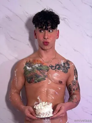 Emivelaaa OnlyFans Leaked Free Thumbnail Picture - #Ktv9yH1cb9