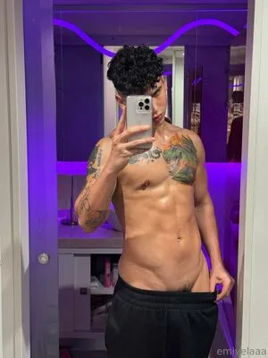 Emivelaaa OnlyFans Leaked Free Thumbnail Picture - #SPLujGg9cR