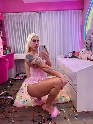 Emivelaaa OnlyFans Leaked Free Thumbnail Picture - #SiyqHKFtwM