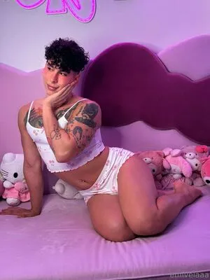Emivelaaa OnlyFans Leaked Free Thumbnail Picture - #XY4rx9tJay