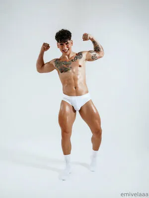 Emivelaaa OnlyFans Leaked Free Thumbnail Picture - #YXdmpH8nmO