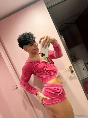 Emivelaaa OnlyFans Leaked Free Thumbnail Picture - #iQAWRGAl4J