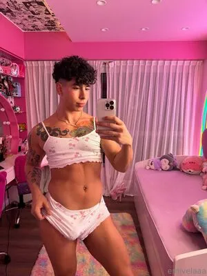 Emivelaaa OnlyFans Leaked Free Thumbnail Picture - #usP6PVc56b
