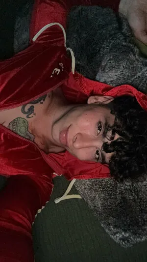 Emivelaaa OnlyFans Leaked Free Thumbnail Picture - #x7WXCZNe6K