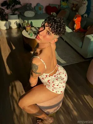 Emivelax OnlyFans Leaked Free Thumbnail Picture - #49ypfNdKGt