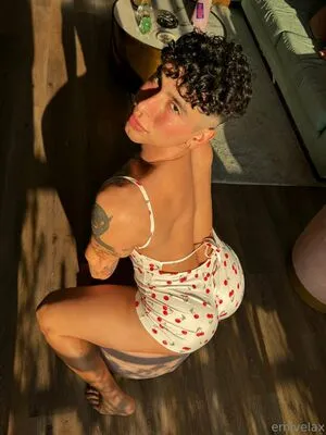 Emivelax OnlyFans Leaked Free Thumbnail Picture - #W3kZmmsUg5