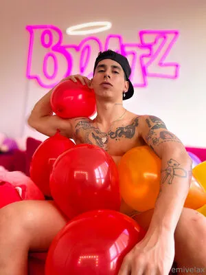 Emivelax OnlyFans Leaked Free Thumbnail Picture - #q2CkynZjFO