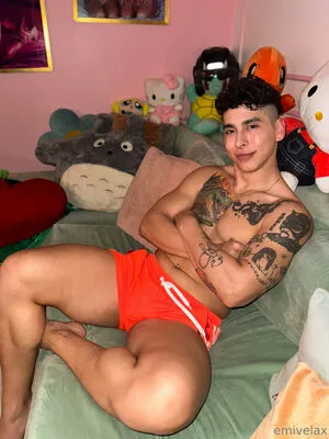 Emivelax OnlyFans Leaked Free Thumbnail Picture - #u5FJCWA932