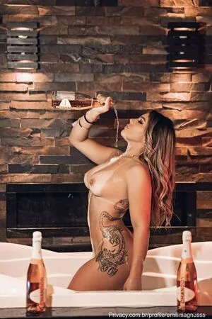Emizinha OnlyFans Leaked Free Thumbnail Picture - #dDIVxOi4aO