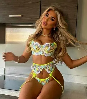 Emleahhhh OnlyFans Leaked Free Thumbnail Picture - #4ljUzheR2U