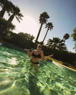 Emlyn OnlyFans Leaked Free Thumbnail Picture - #RoPjanD8PY