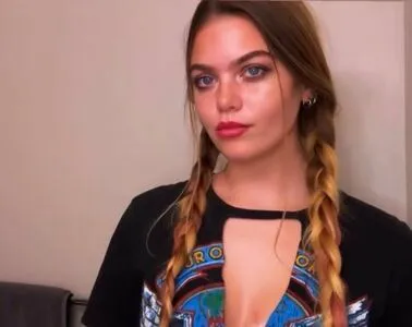 Emma Beardsley OnlyFans Leaked Free Thumbnail Picture - #5rMdNG1cva