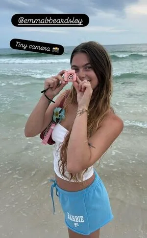 Emma Beardsley OnlyFans Leaked Free Thumbnail Picture - #APoIpwzHD3