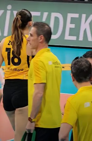 Emma Belle OnlyFans Leaked Free Thumbnail Picture - #I5bORUkAEW