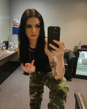 Emma Blackery OnlyFans Leaked Free Thumbnail Picture - #8js3fVTeL0