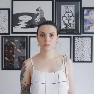 Emma Blackery OnlyFans Leaked Free Thumbnail Picture - #h54BoqjiW9